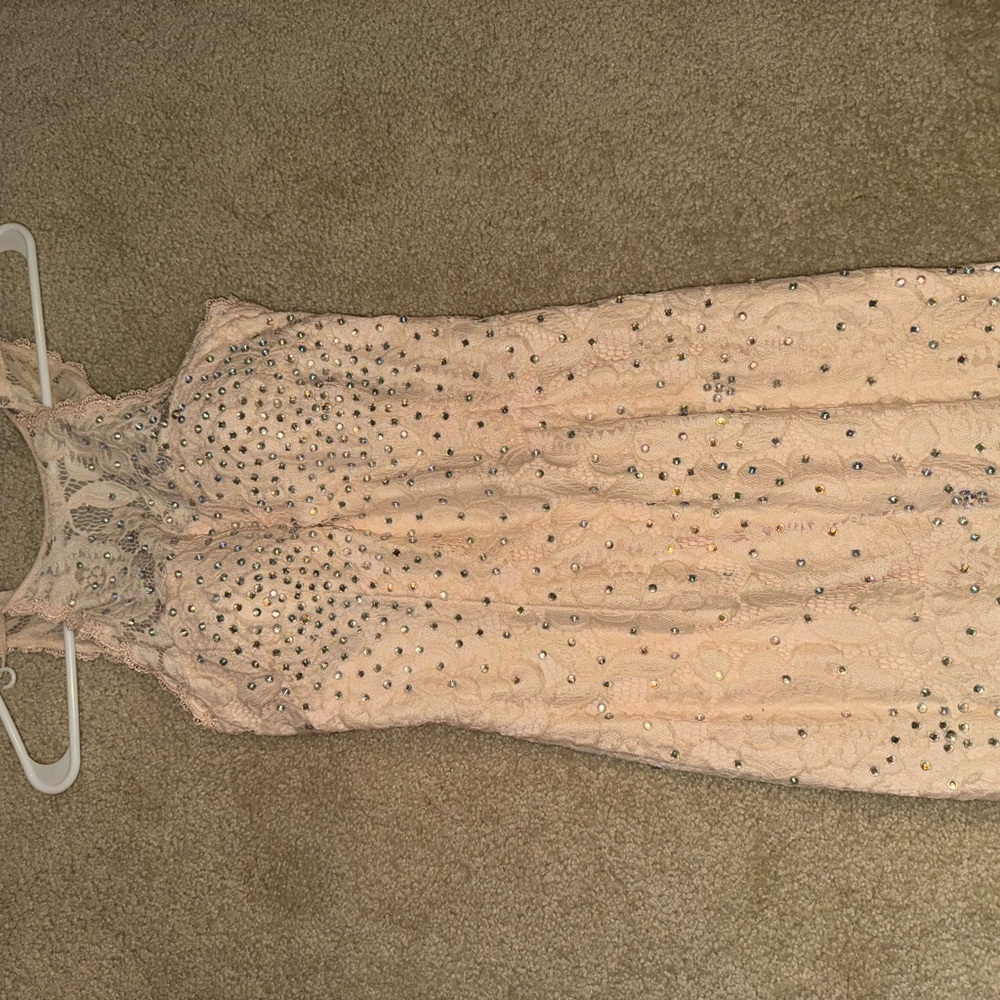 Elegant Cream Peach Lace Halter Dress - Picture 10 of 11
